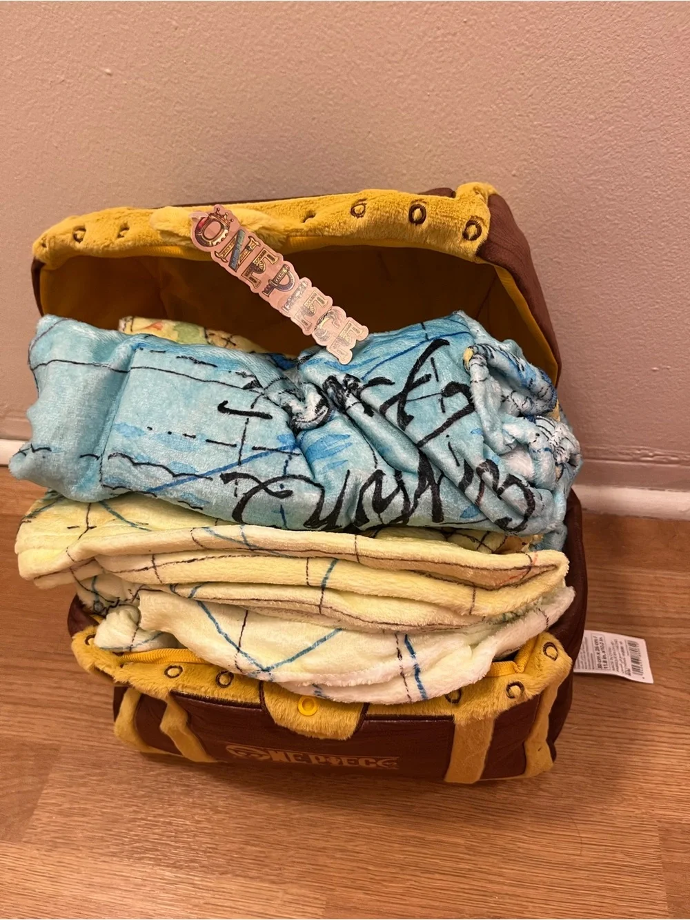 MINISO x One Piece Collaboration Blanket – NWT